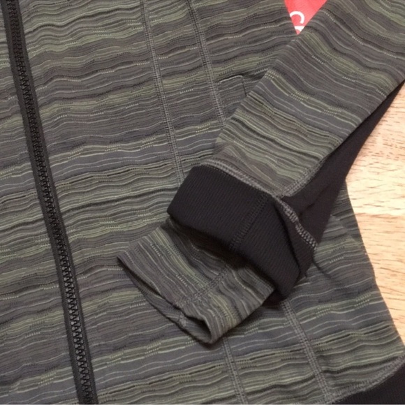 Lululemon Daily Practice jacket - Picture 3 of 4